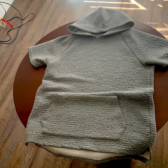 Very Cozy Grey Short sleeved hoodie - Picture 1 of 3